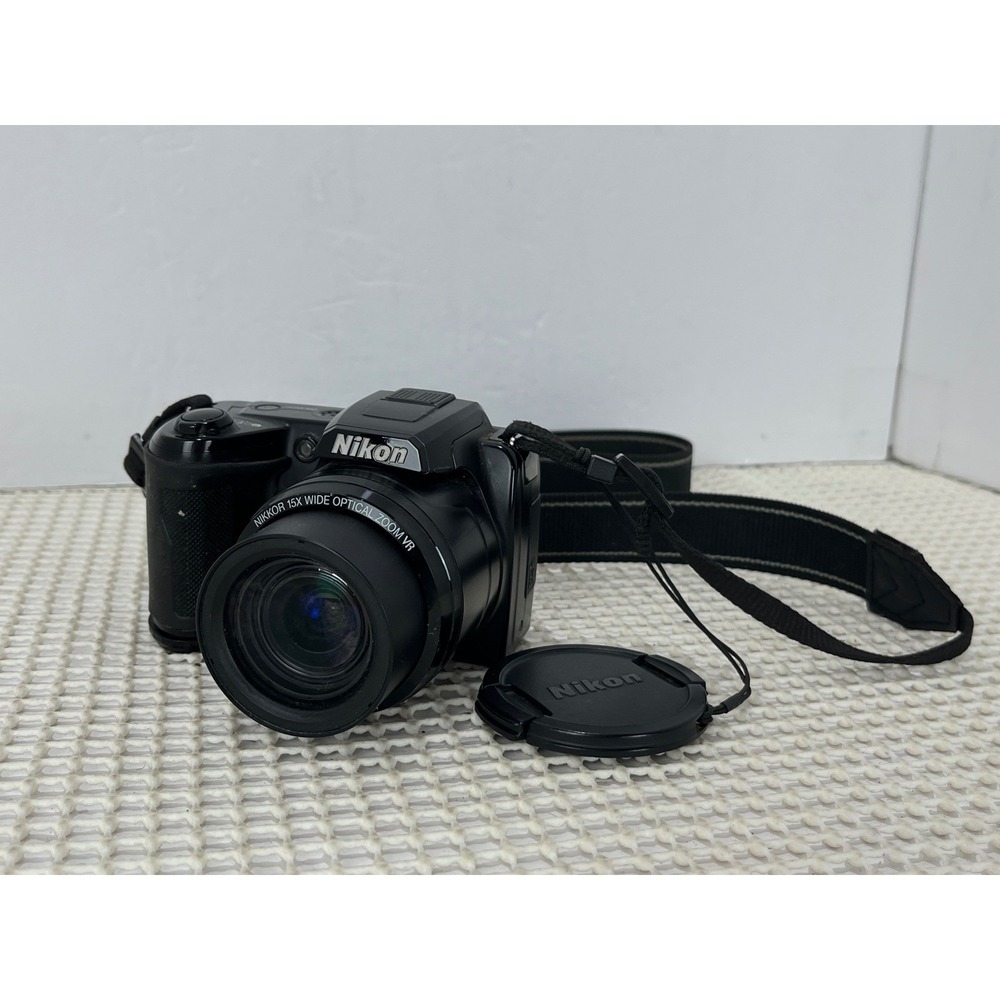 Nikon Coolpix L105 Digital‎ Camera 12MP Black Flawed